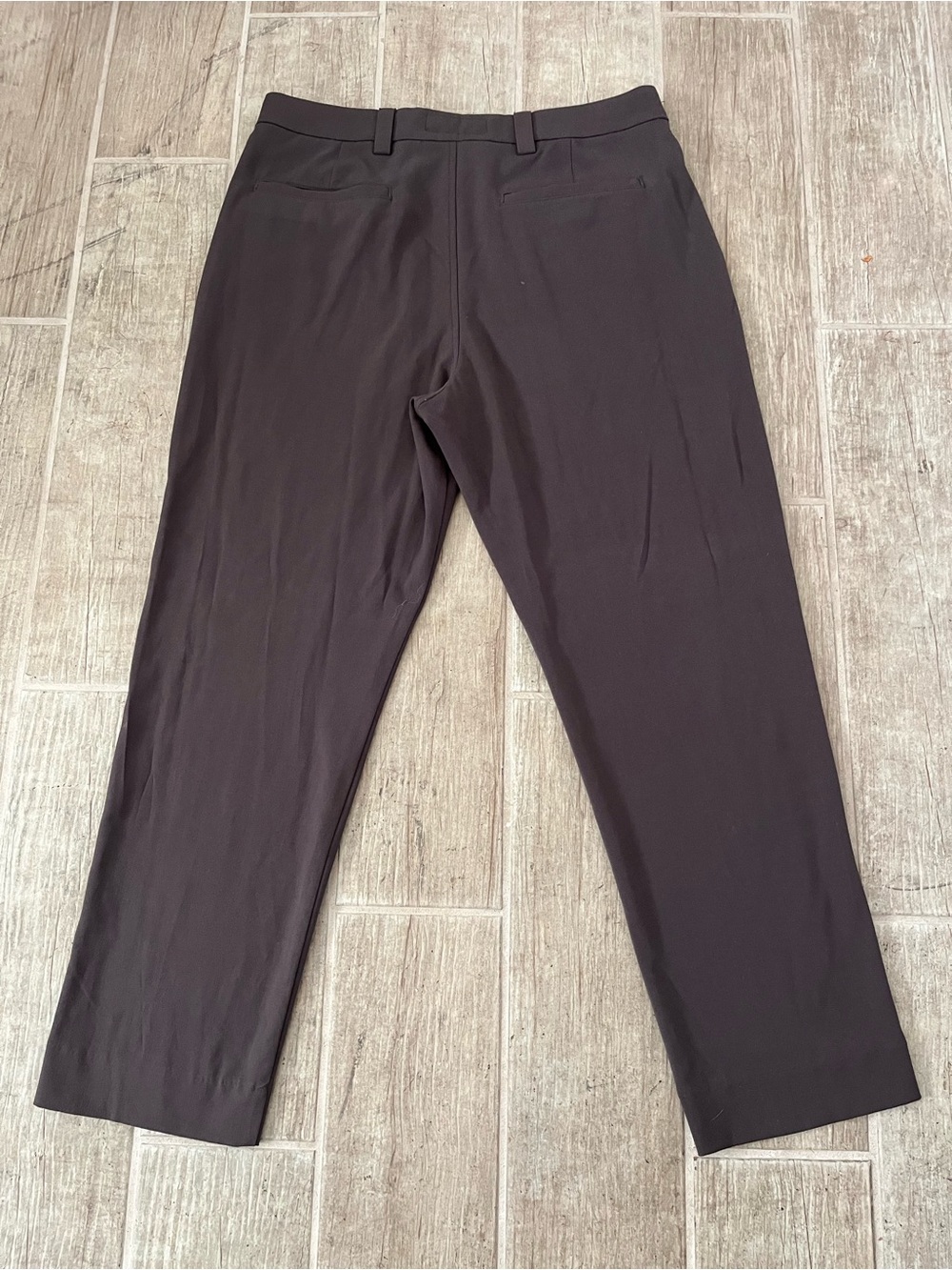 Abercrombie & Fitch Men's dark brown loose trousers size 34X32 - Picture 2 of 3
